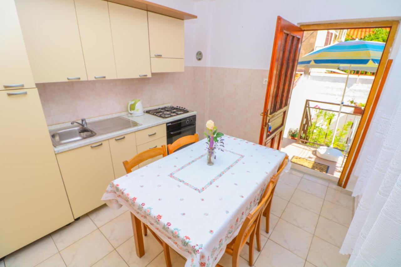 Apartment Marulic In Old Town Baška Extérieur photo