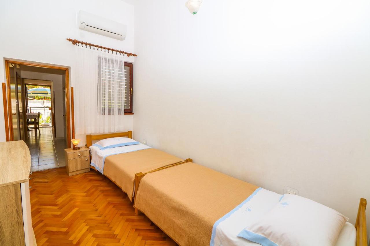 Apartment Marulic In Old Town Baška Extérieur photo